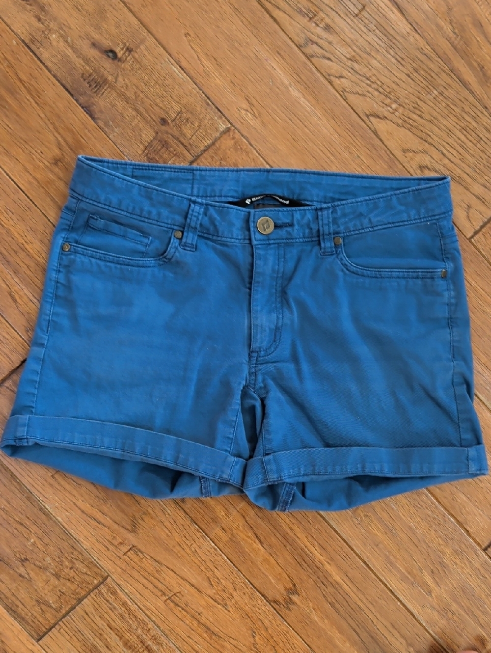 Black Diamond Women’s Blue Cotton Roll-Hem Shorts